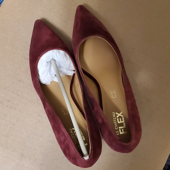 NWB DARK RED POINTED TOE STILLETTO - Picture 2 of 4